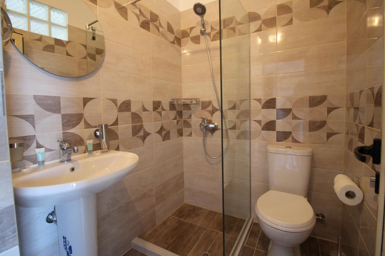 Jericho Rooms Sarandë Exteriör bild