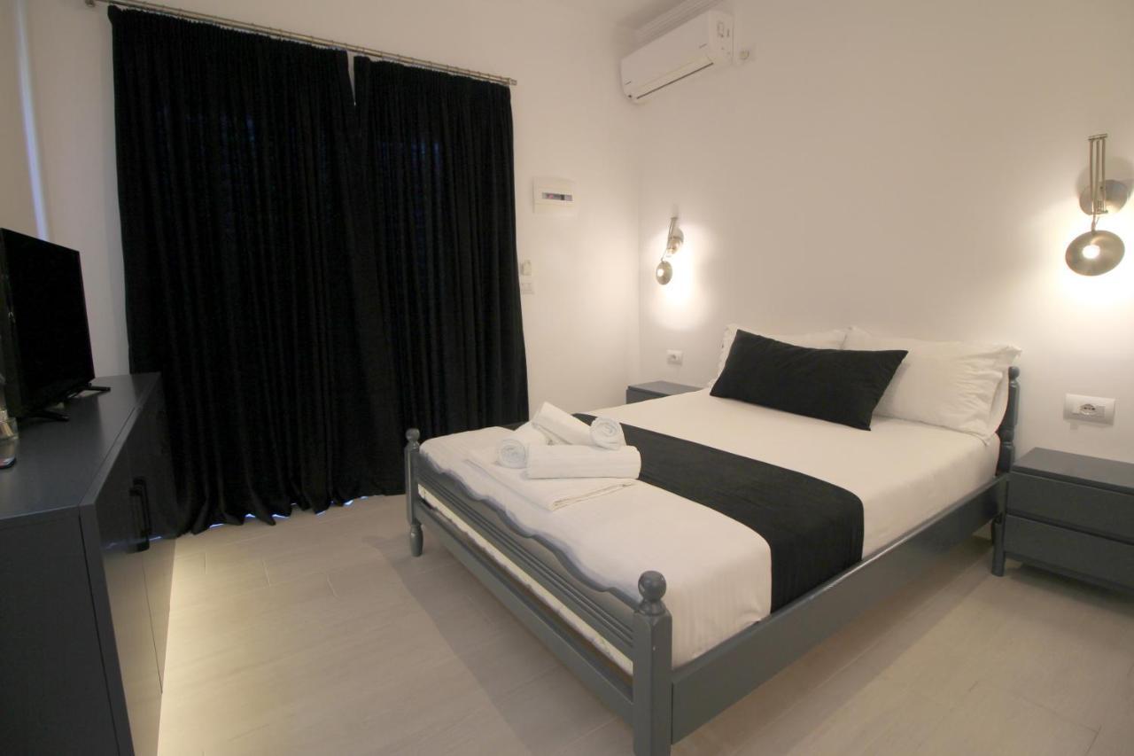 Jericho Rooms Sarandë Exteriör bild