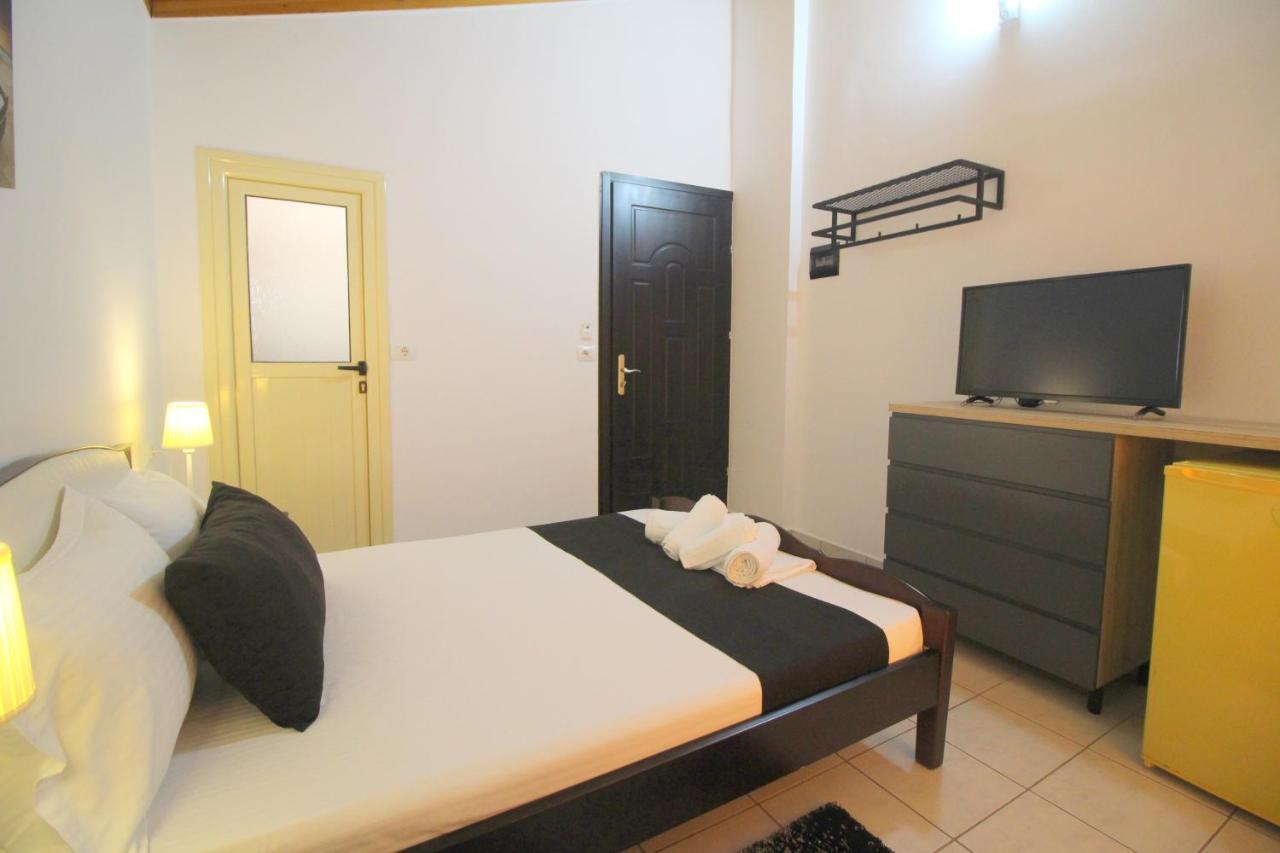 Jericho Rooms Sarandë Exteriör bild