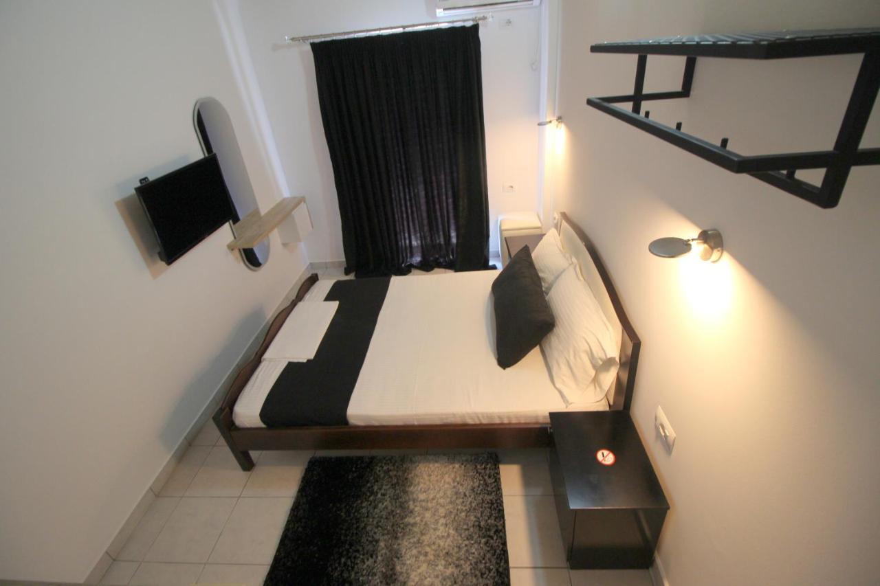 Jericho Rooms Sarandë Exteriör bild