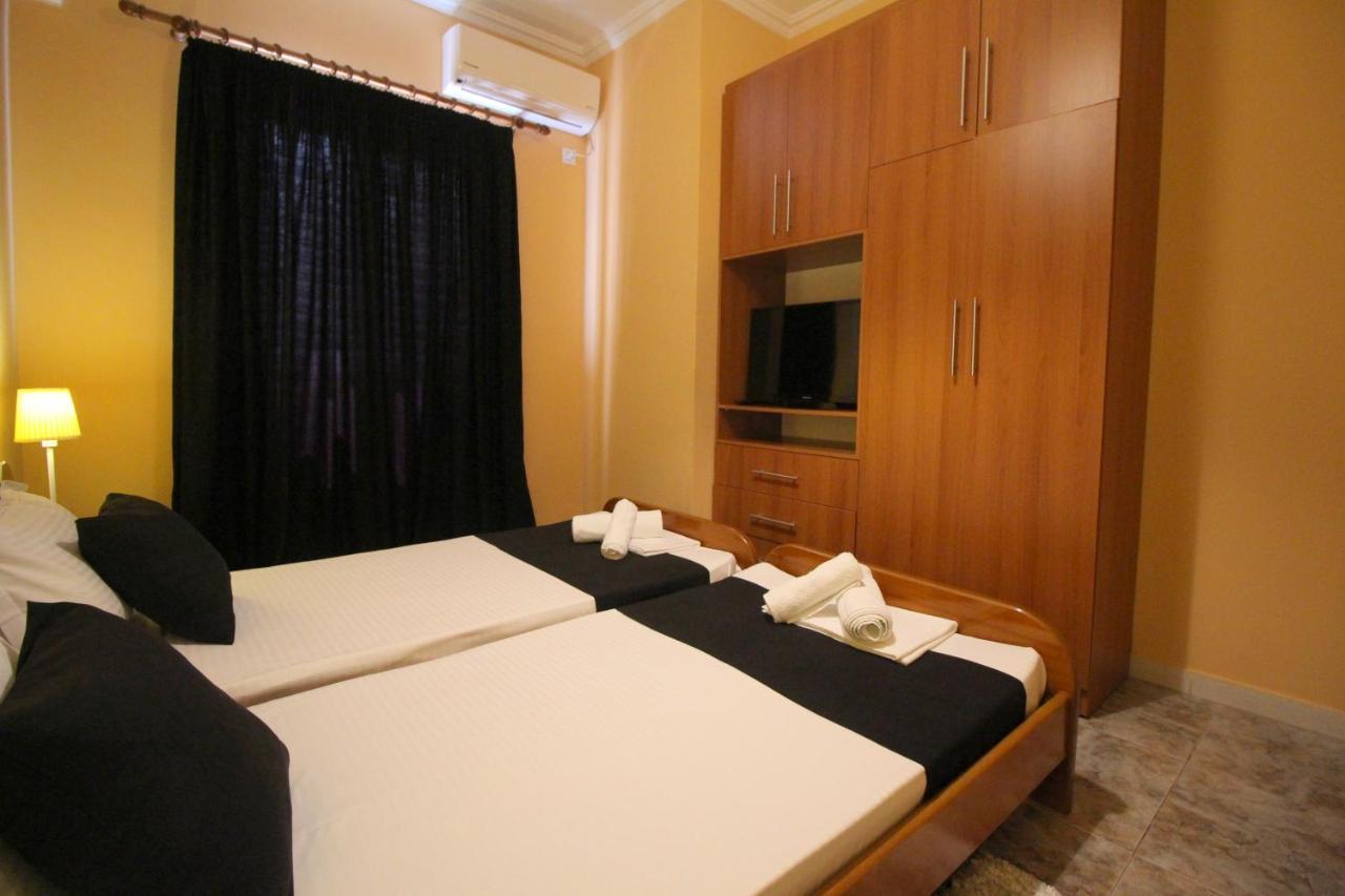 Jericho Rooms Sarandë Exteriör bild